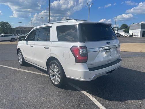 White Platinum Tri-Coat Metallic 2018 Ford Expedition Platinum