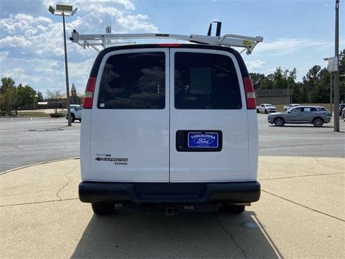 2015 Chevrolet Express 2500 LS