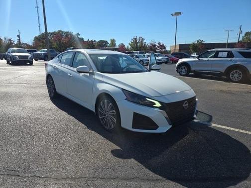 2023 Nissan Altima 2.5 SL