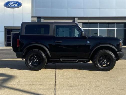 2024 Ford Bronco Black Diamond