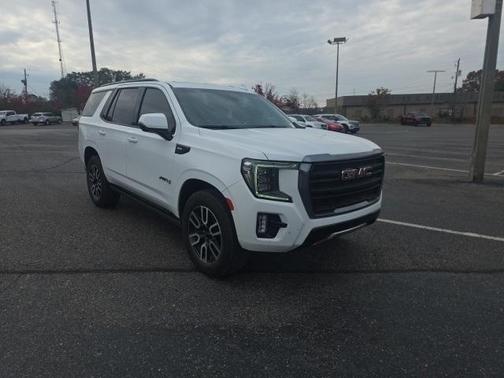 2022 GMC Yukon AT4