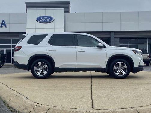 2024 Honda Pilot EX-L 7-Passenger