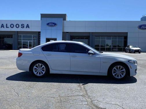 Alpine White 2015 BMW 528 i