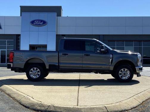 2024 Ford F-250 XLT