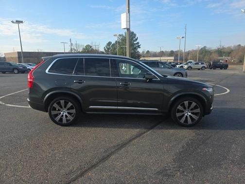 2022 Volvo XC90 T6 Inscription 7 Passenger
