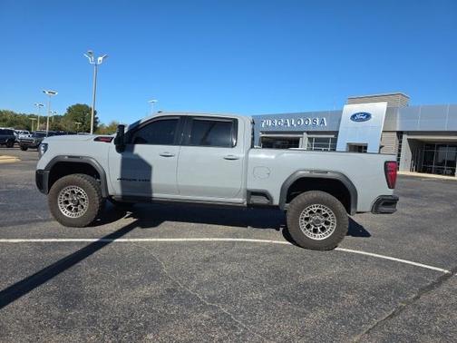 2024 GMC Sierra 2500 AT4X