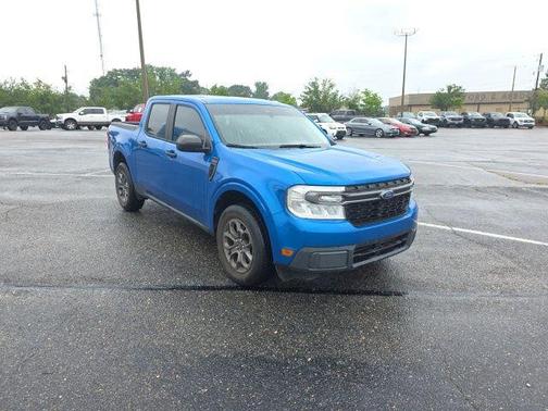 Blue Metallic 2022 Ford Maverick XLT