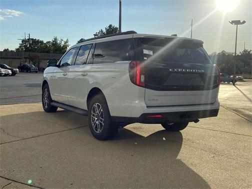 2025 Ford Expedition Max Active