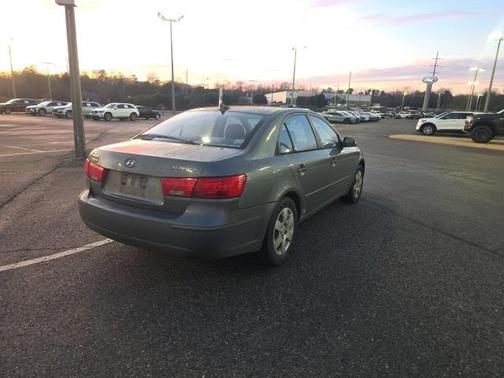 2010 Hyundai SONATA GLS