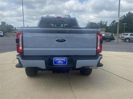 2025 Ford F-350 Lariat Super Duty
