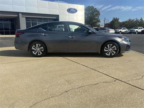 2024 Nissan Altima 2.5 S