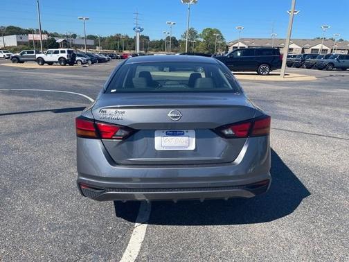 2024 Nissan Altima 2.5 S