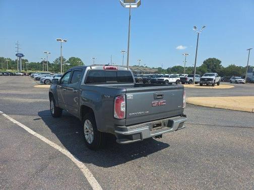 Steel Metallic 2018 GMC Canyon SLT