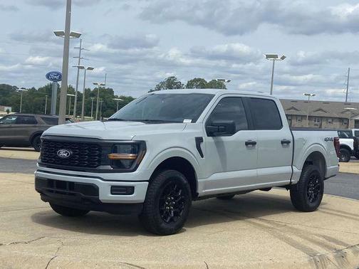 Avalanche 2026 Ford F-150 STX
