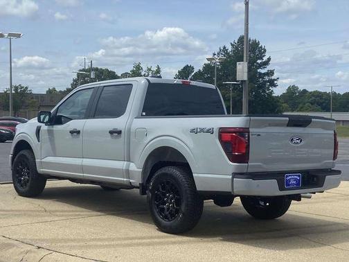 Avalanche 2026 Ford F-150 STX