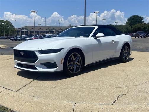 2025 Ford Mustang EcoBoost