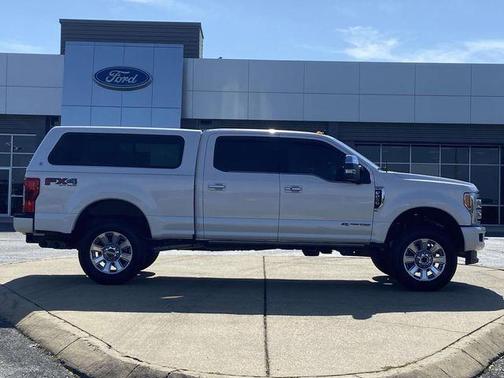 White Platinum Clearcoat Metallic 2019 Ford F-250 Platinum