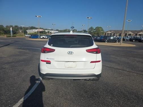 2021 Hyundai TUCSON SEL