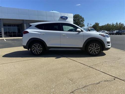 2021 Hyundai TUCSON SEL