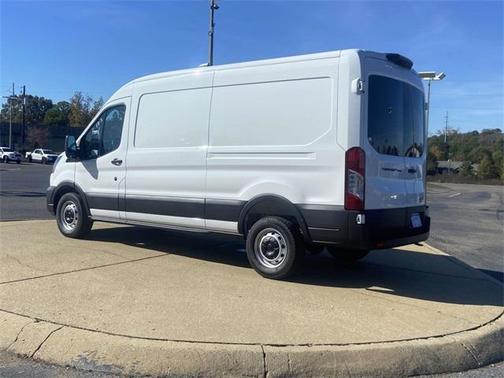 2026 Ford Transit-250 148 WB Medium Roof Cargo
