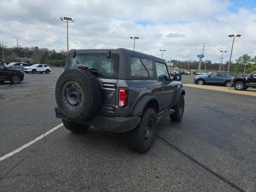 2025 Ford Bronco Base