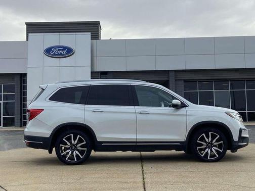 2020 Honda Pilot Touring 7-Passenger