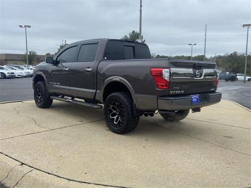 2018 Nissan Titan Platinum Reserve