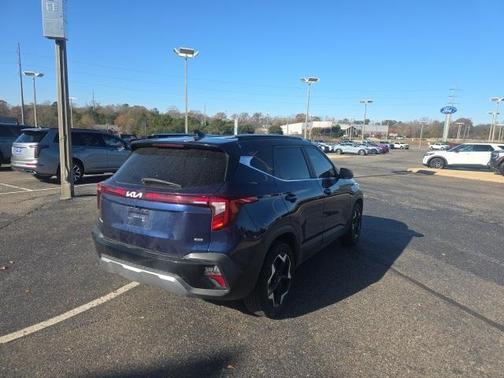 2024 Kia Seltos EX