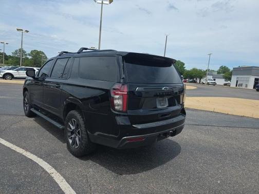 2021 Chevrolet Suburban Z71