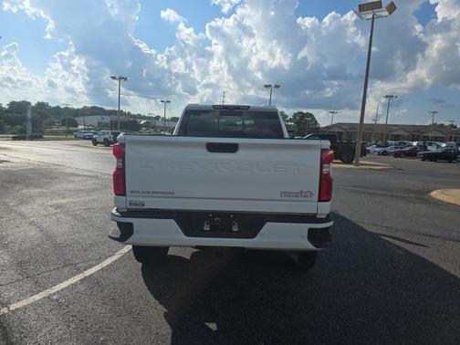 2023 Chevrolet Silverado 3500 High Country