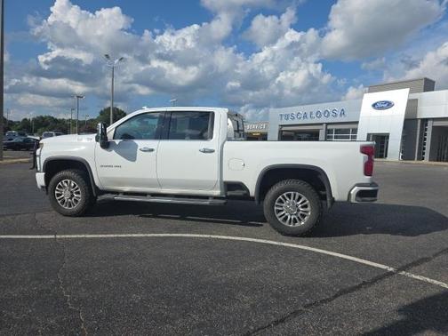 2023 Chevrolet Silverado 3500 High Country