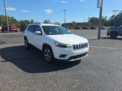 Bright White Clearcoat 2019 Jeep Cherokee Limited