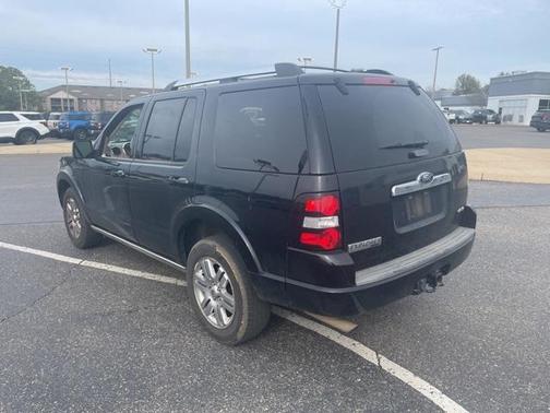 2010 Ford Explorer Limited