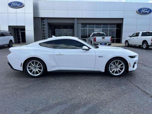 Oxford White 2026 Ford Mustang GT Premium