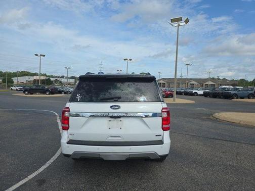 Oxford White 2020 Ford Expedition XLT