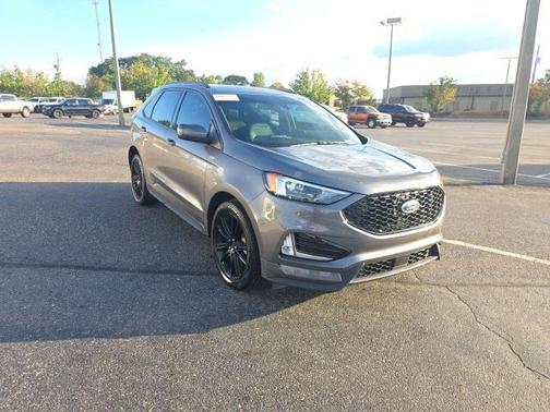 2022 Ford Edge ST Line