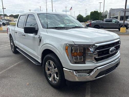 Oxford White 2023 Ford F-150 XLT