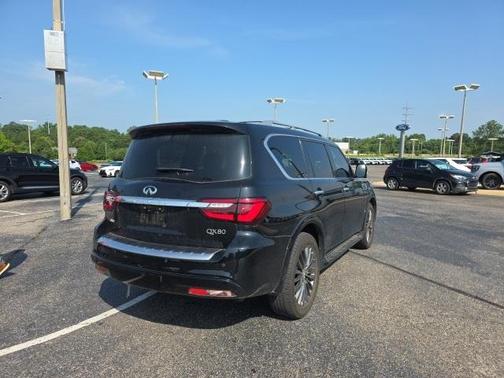 2022 INFINITI QX80 SENSORY