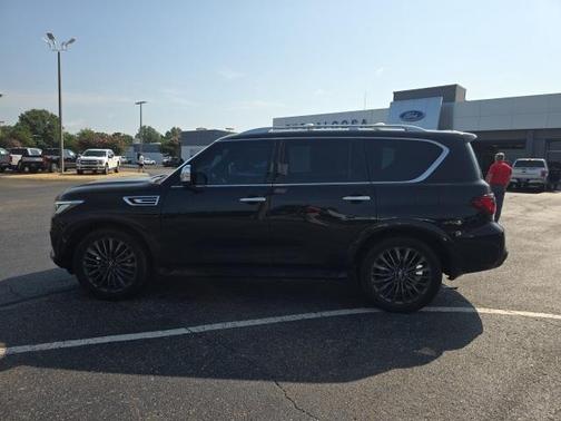 2022 INFINITI QX80 SENSORY