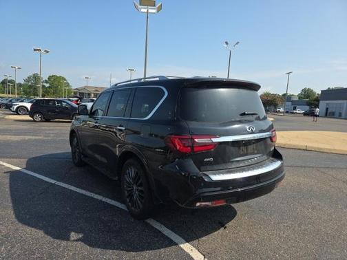 2022 INFINITI QX80 SENSORY