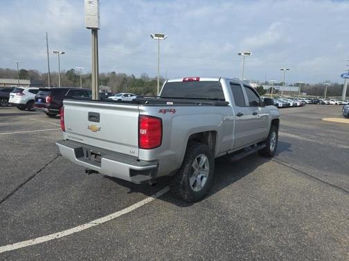 2019 Chevrolet Silverado 1500 LD Custom