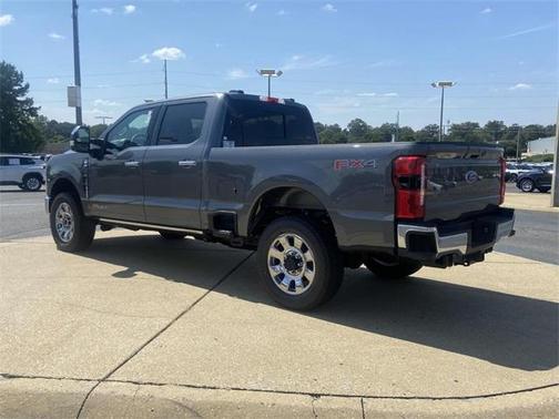2026 Ford F-350 Lariat Super Duty