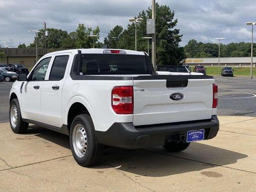 Oxford White 2026 Ford Maverick XL