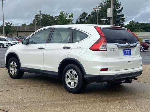 White 2016 Honda CR-V LX