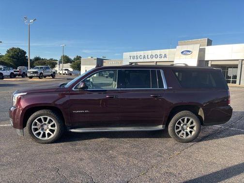 Black Cherry Metallic 2017 GMC Yukon XL SLT