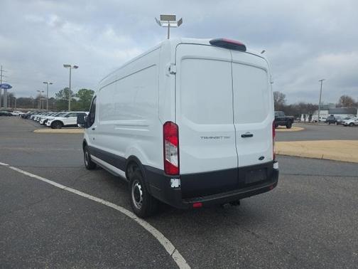 2025 Ford Transit-250 148 WB Medium Roof Cargo
