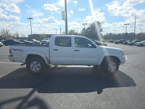 2015 Toyota Tacoma Base