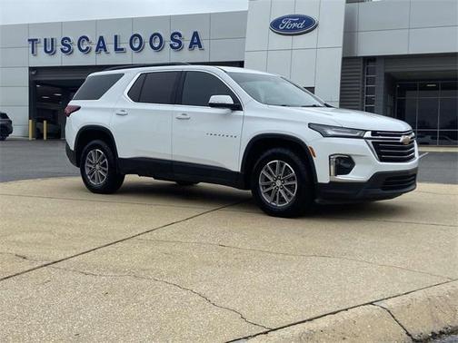 2022 Chevrolet Traverse LT Cloth