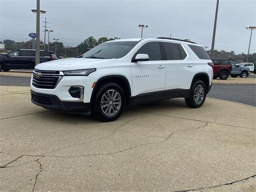 2022 Chevrolet Traverse LT Cloth