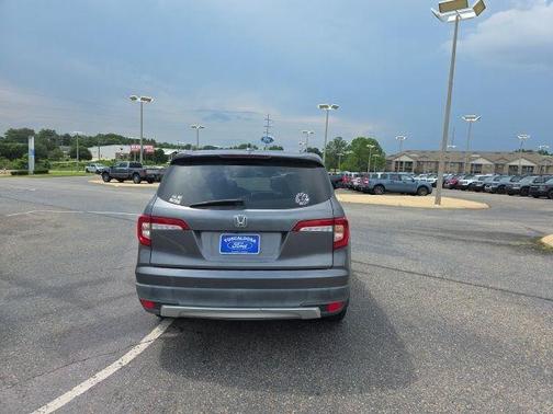 Gray 2022 Honda Pilot EX-L